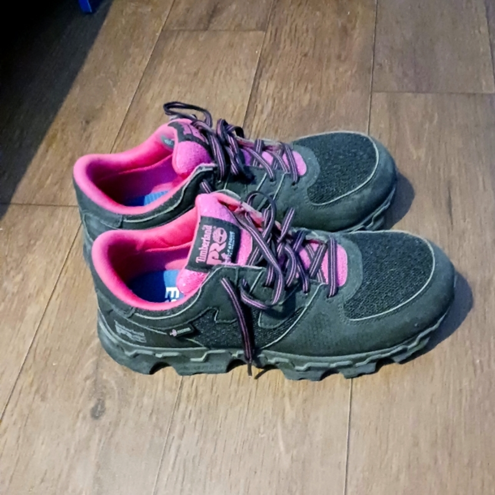 Timberland steel toe shoes